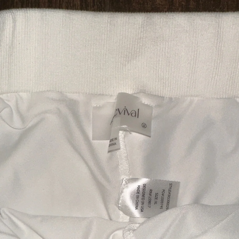 AS Revival Blue and White Floral Skort - Picture 5 of 6